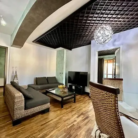 Boutique, Blloku Casa Vacanze *