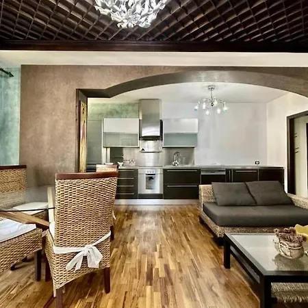 Apartment Boutique, Blloku Casa Vacanze Tirana